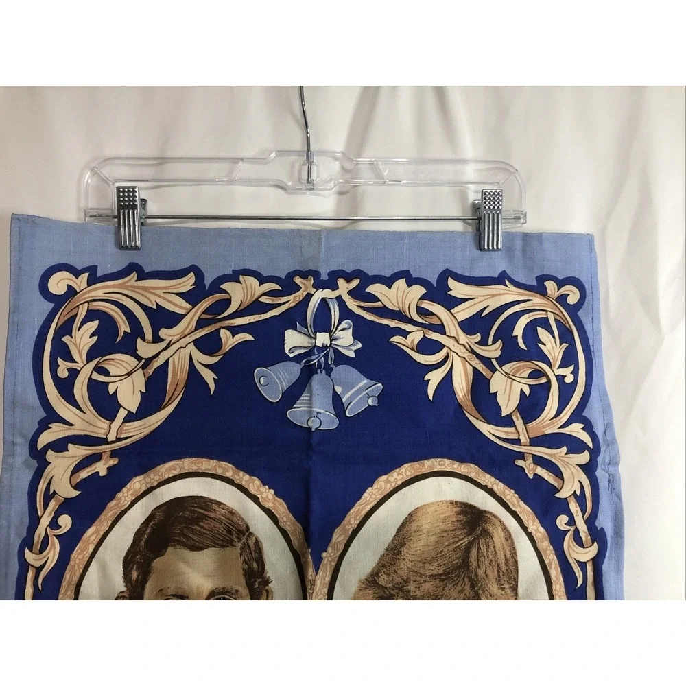 Vintage Royal Wedding‎ Tea Towel 1981 Prince Charles Lady Diana Blue Excellent